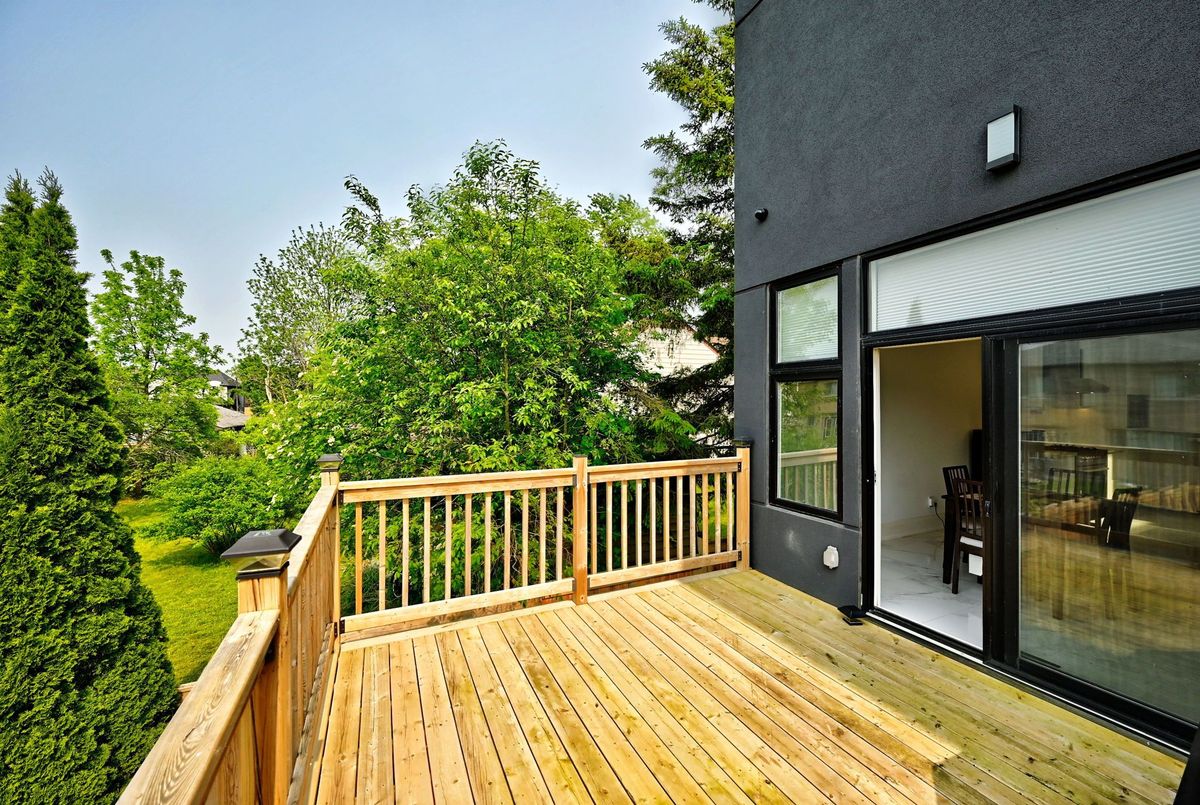 img-gallery