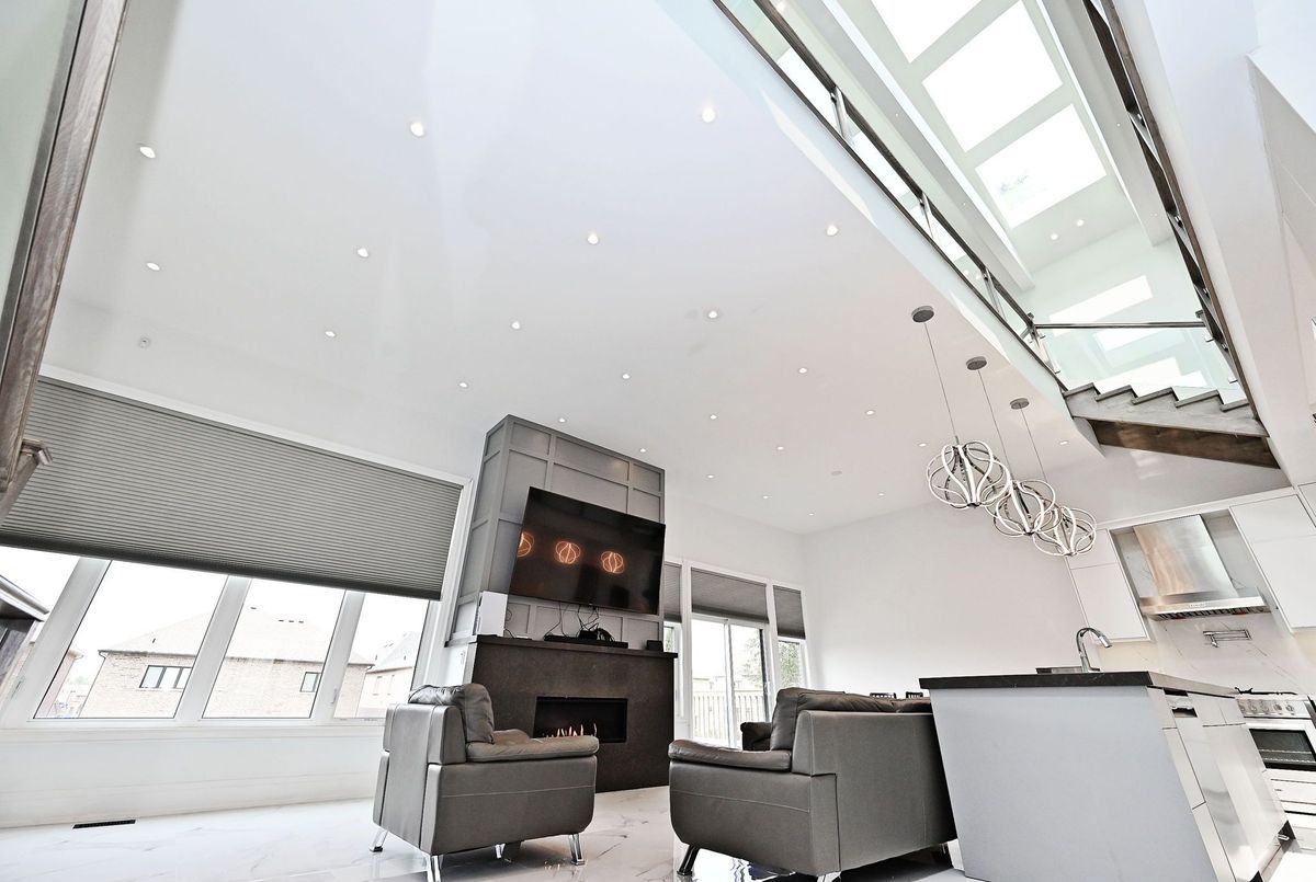 img-gallery