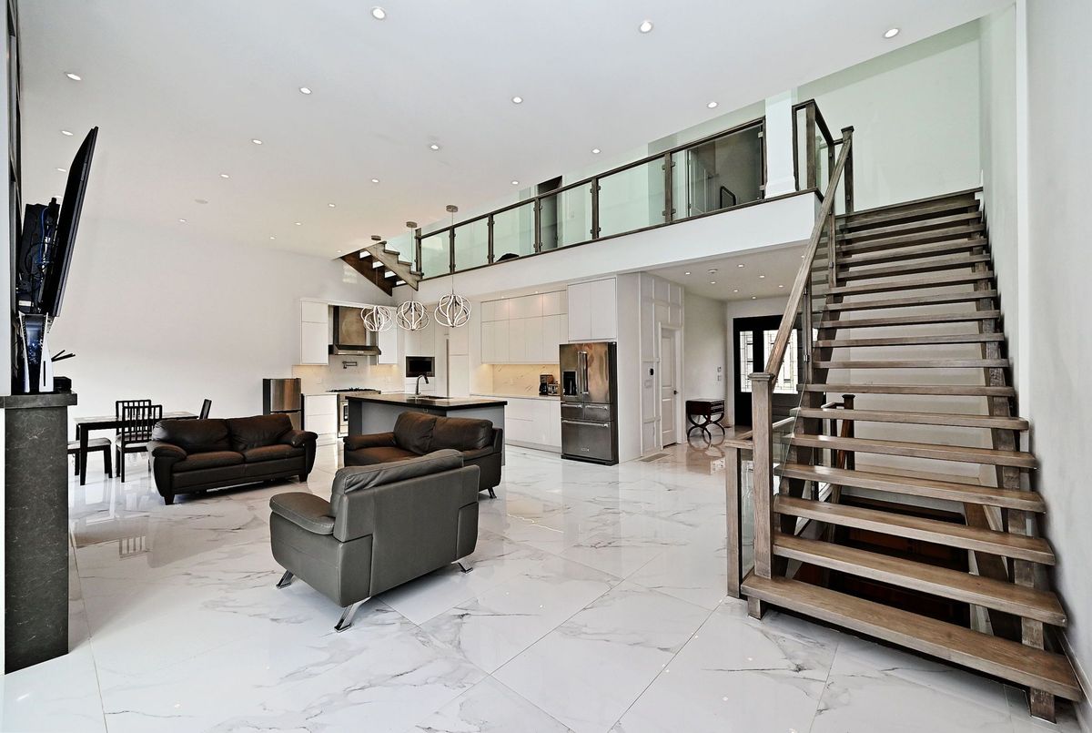 img-gallery