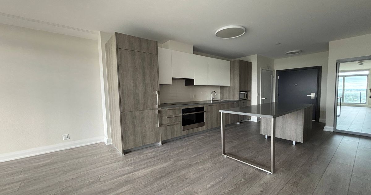 8 Water Walk Drive Markham