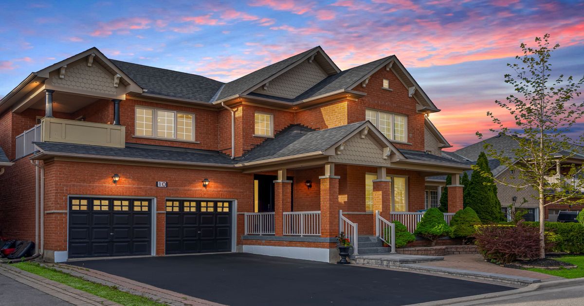 10 Grand Oak Drive Richmond Hill