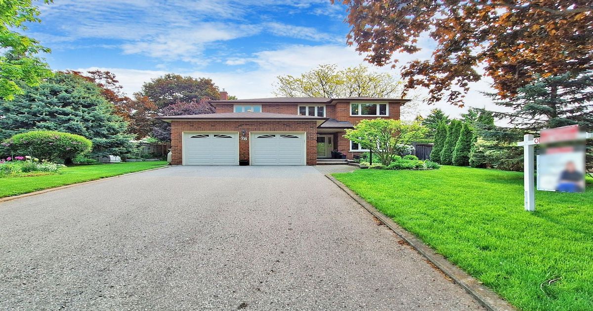 28 Munro Crescent Uxbridge