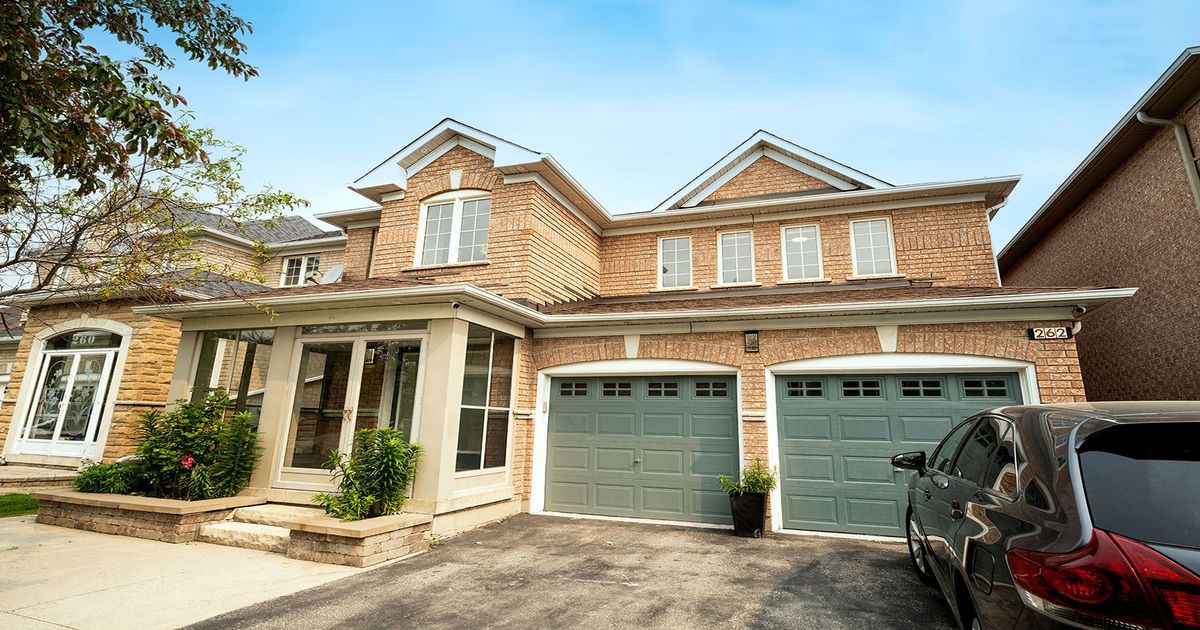 262 Helen Avenue Markham