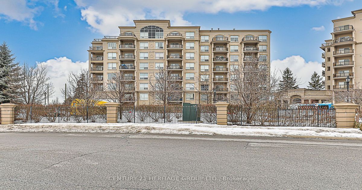 8 Maison Parc Court Vaughan