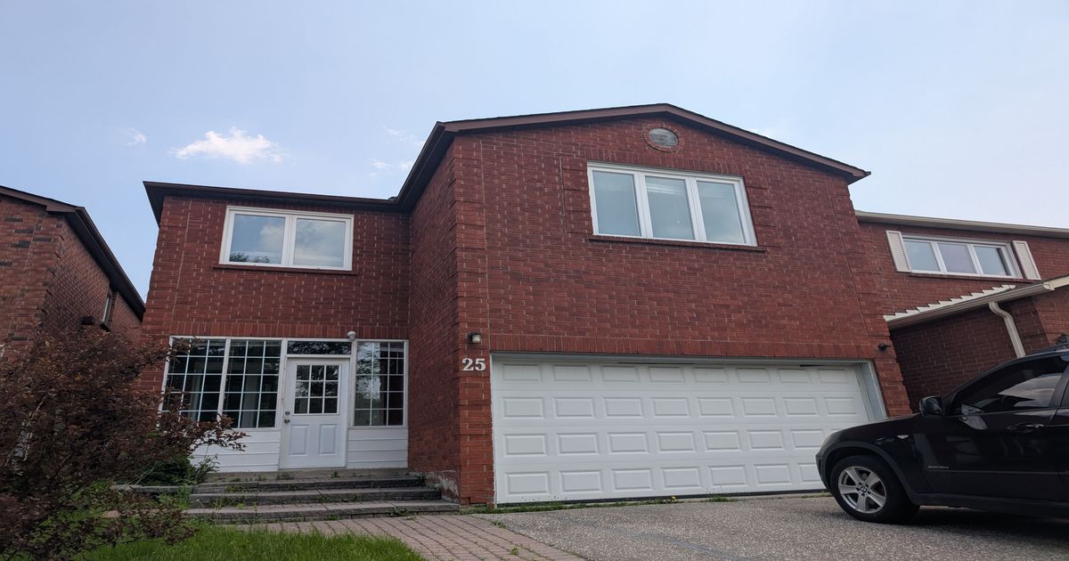 25 Thomas Henry Road Vaughan