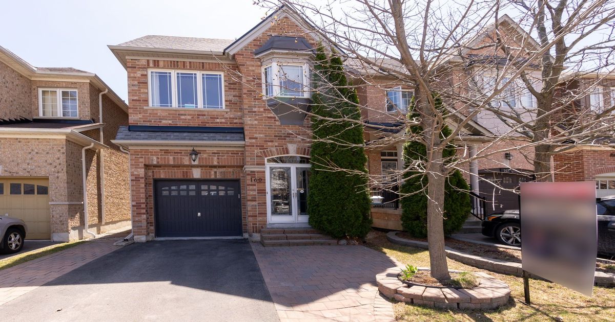 160 Carrier Crescent Vaughan