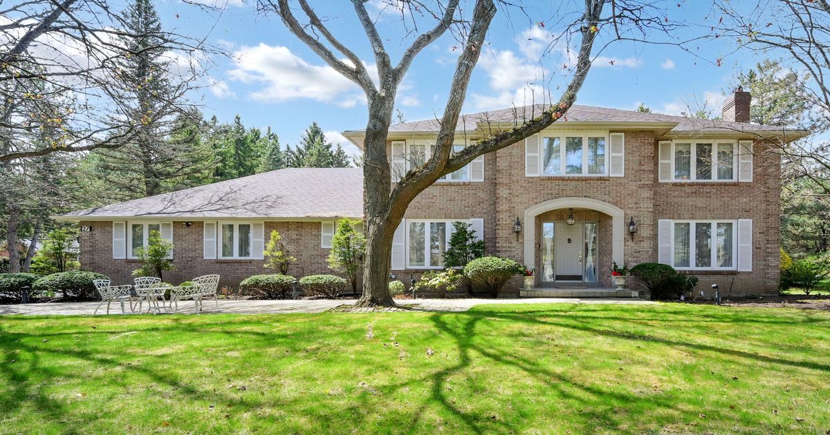 27 Country Estates Drive Markham