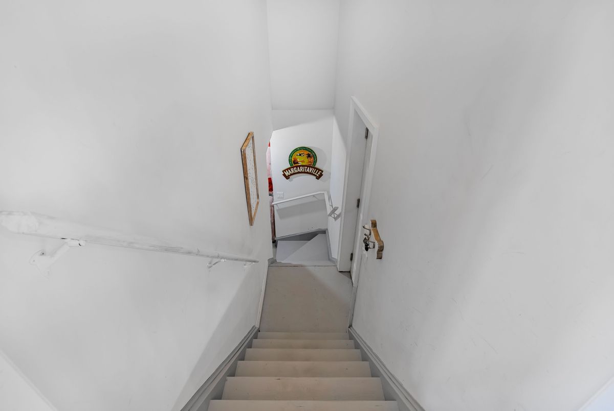 img-gallery