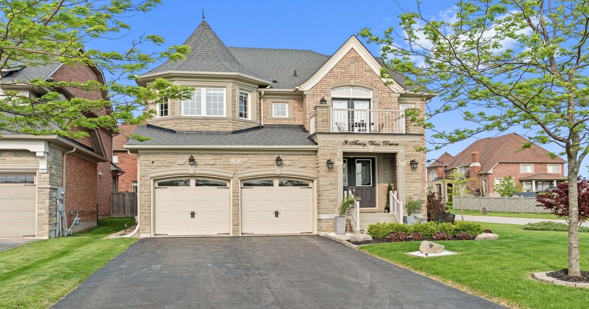 9 Terry View Drive S King