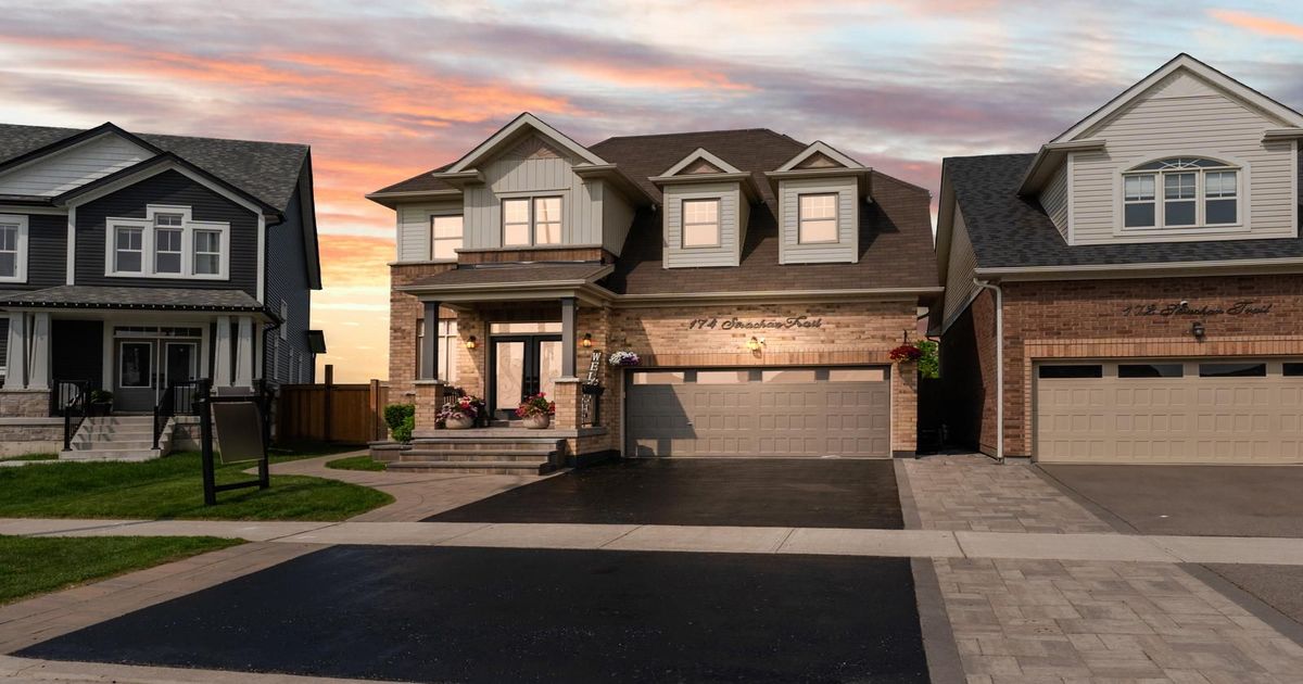 174 Strachan Trail New Tecumseth