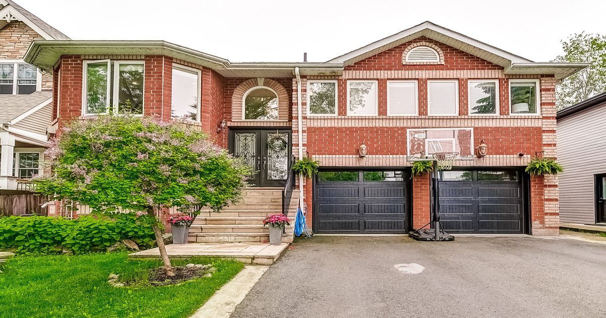 2608 Leonard Street Innisfil