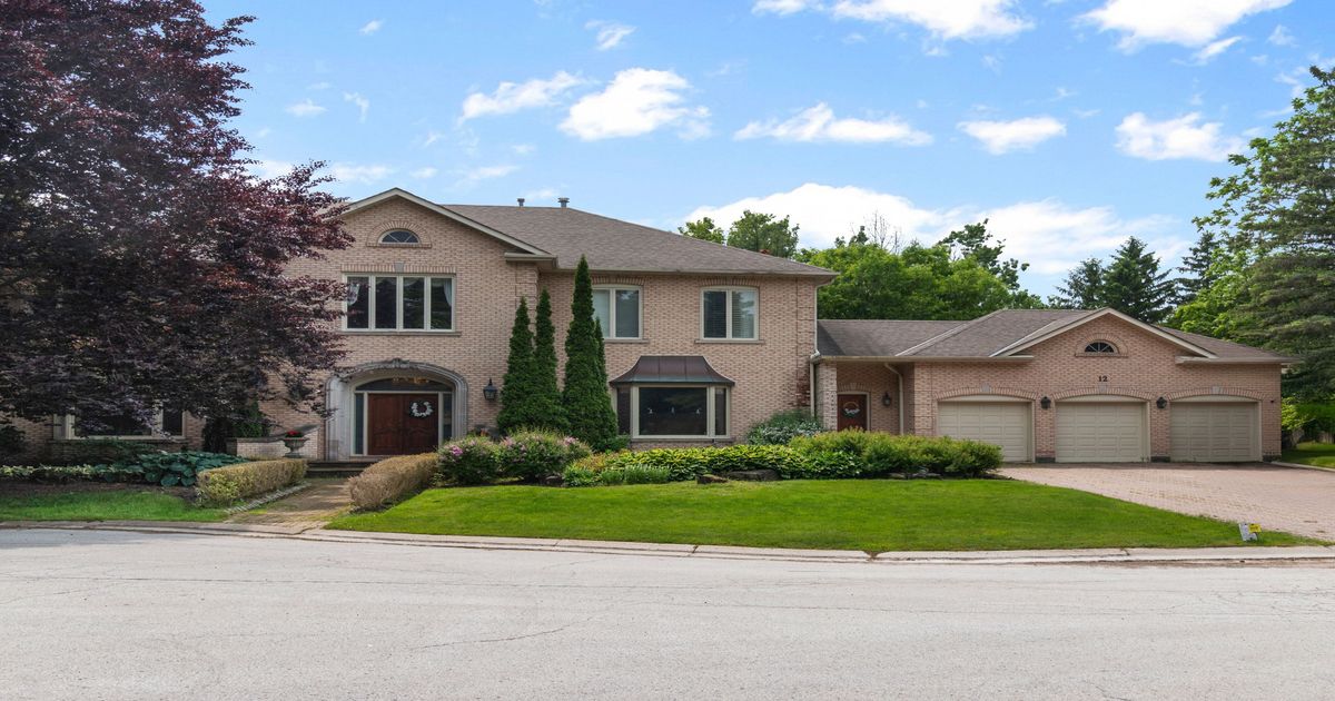 12 Moodie Drive Richmond Hill