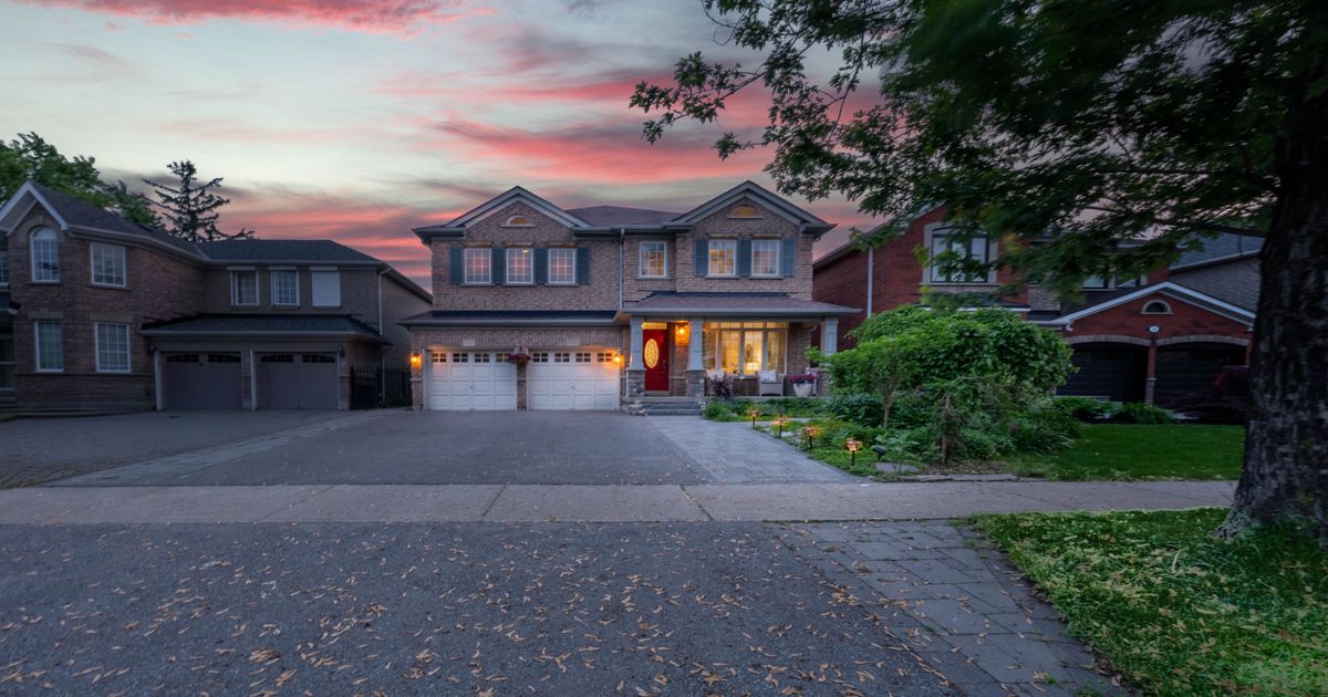 328 Napa Valley Avenue Vaughan