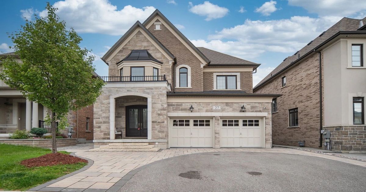 27 Alex Black Street Vaughan