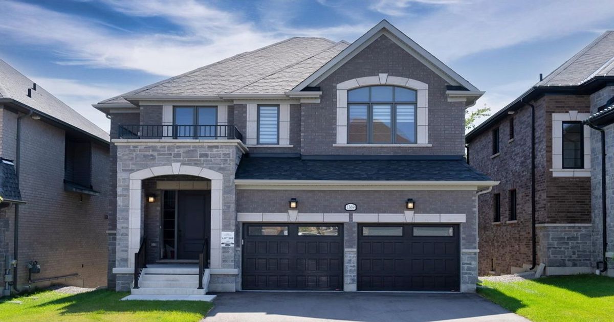 1369 Blackmore Street Innisfil