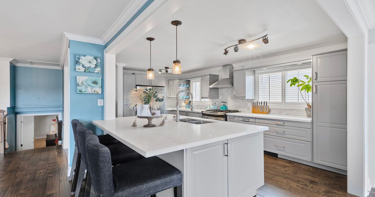 53 Turner Court Bradford West Gwillimbury
