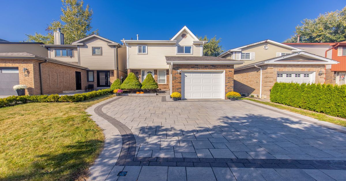 36 Lilac Avenue Markham