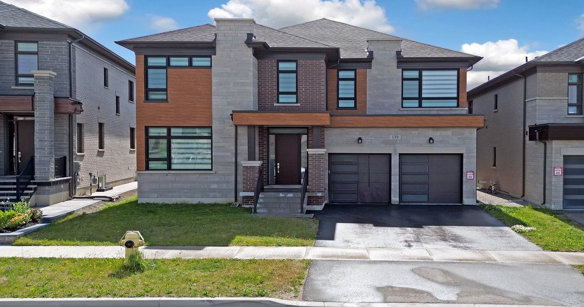 139 Ballantyne Boulevard Vaughan