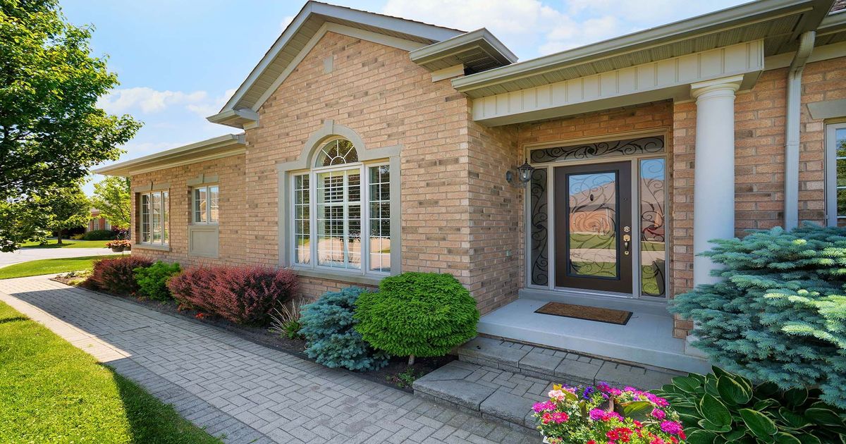 2 Wethered Way N/A Whitchurch-Stouffville