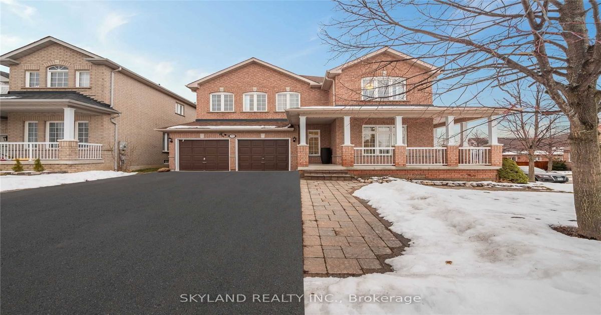 384 Spruce Grove Crescent Newmarket