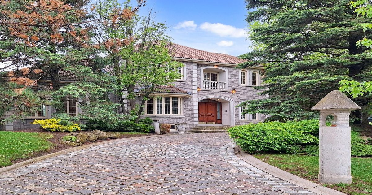 25 Quail Run Boulevard Vaughan
