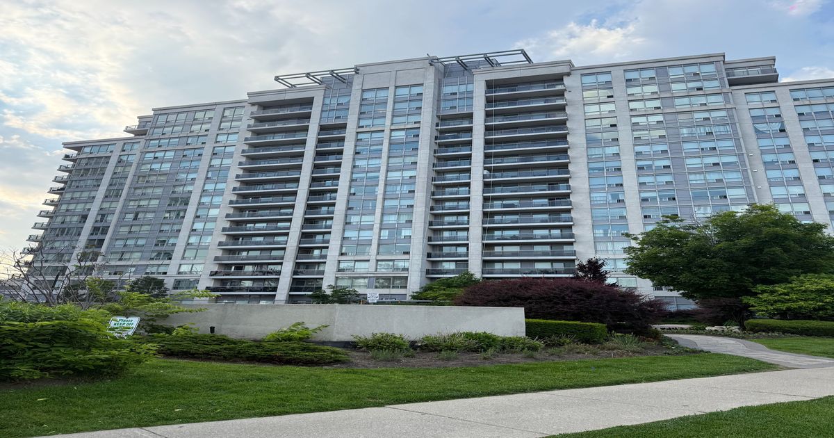 50 Disera Drive Vaughan