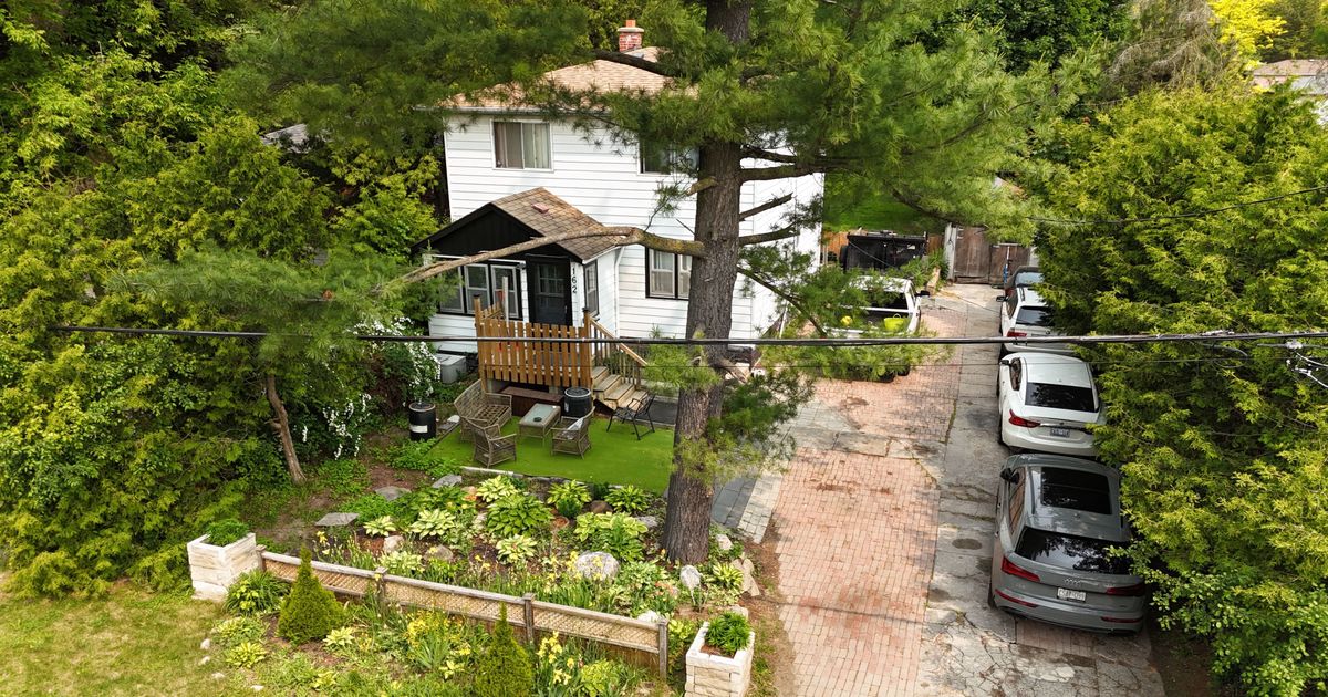 162 Clark Avenue Markham