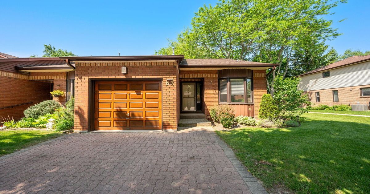 87 Green Briar Road New Tecumseth