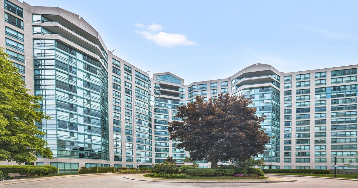 7825 Bayview Avenue N Markham