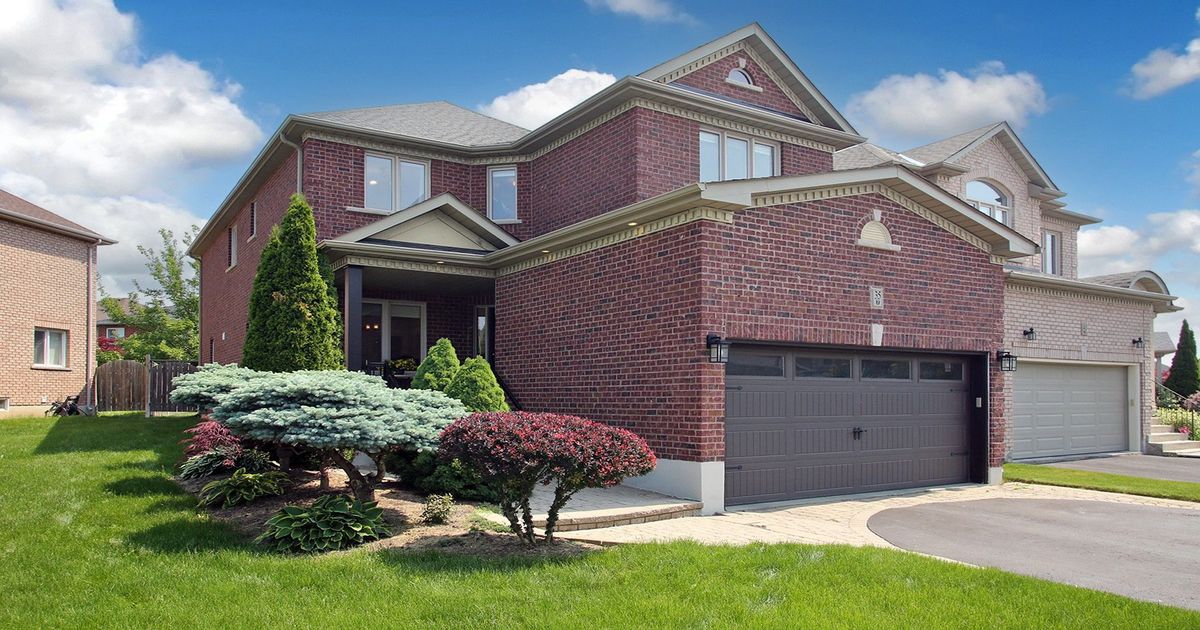 35 Sandy Point Drive Richmond Hill