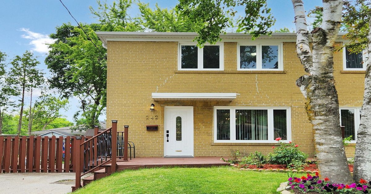 242 Beechy Drive Richmond Hill