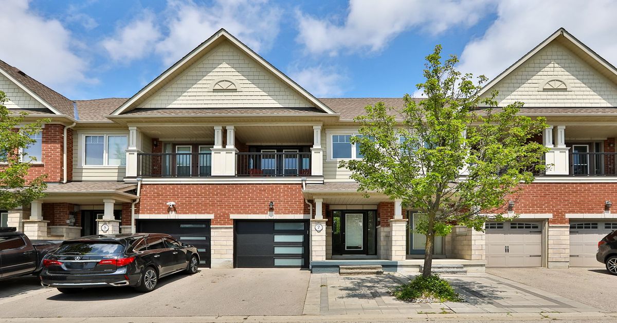 7 Northwest Passage Whitchurch-Stouffville