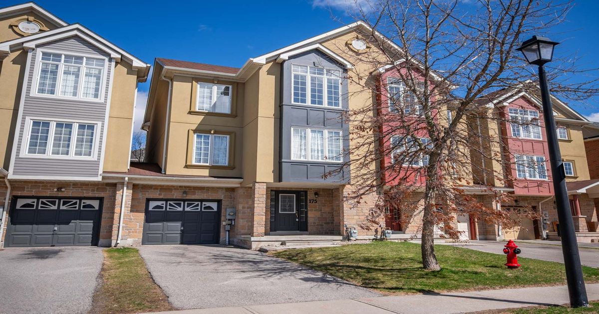 175 Gail Parks Crescent Newmarket