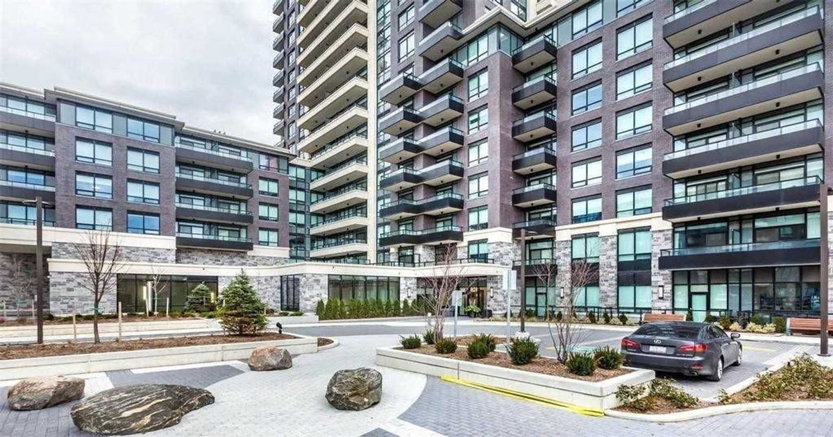15 Water Walk Drive Markham