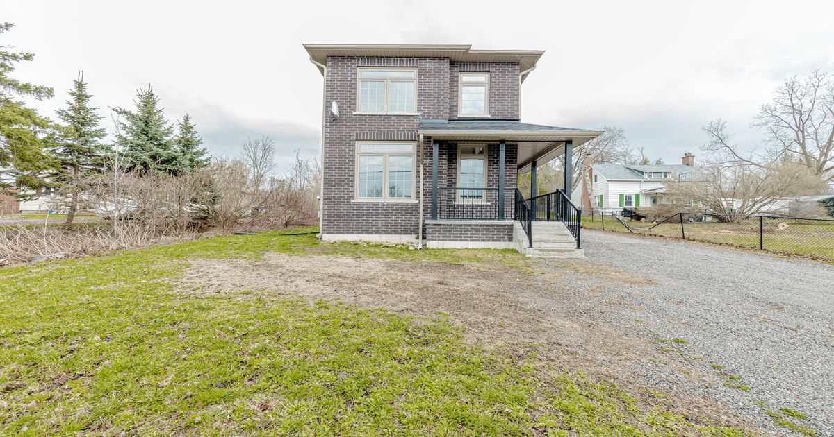 637 Simcoe Street Brock