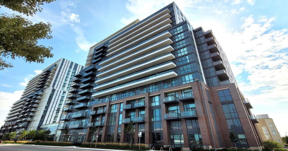 10 Honeycrisp Crescent Vaughan