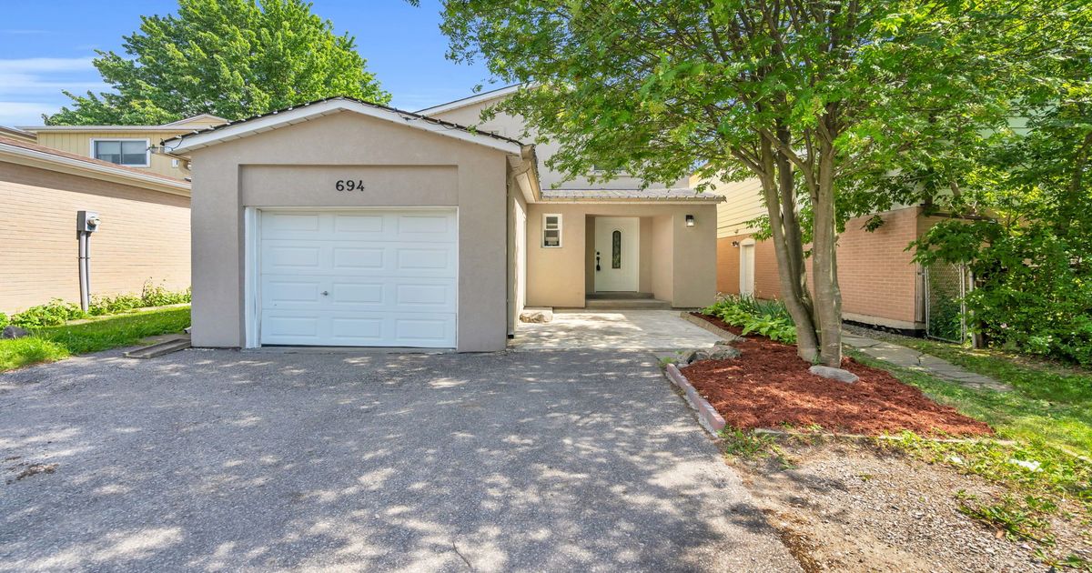 694 Beman Drive Newmarket