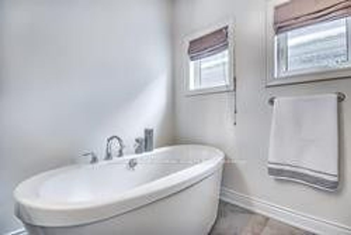 img-gallery