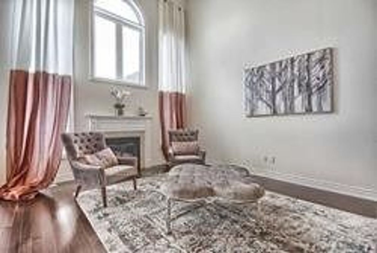 img-gallery