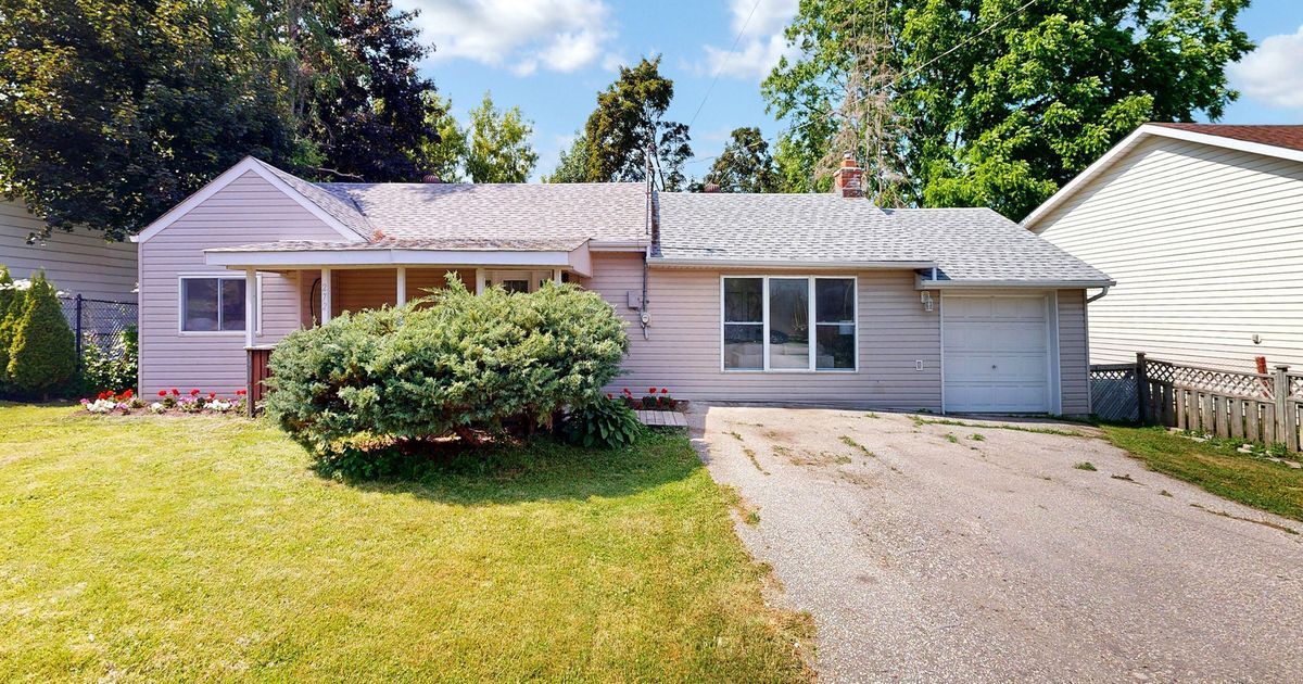 272 Mcmillan Drive Georgina