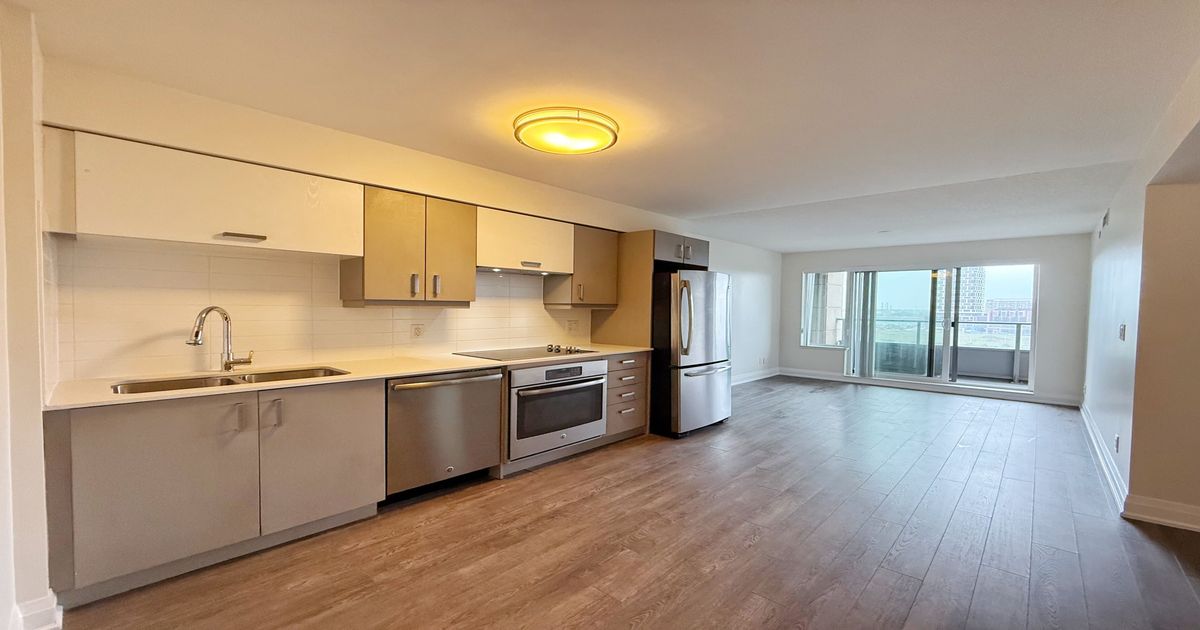 18 UPTOWN Drive Markham