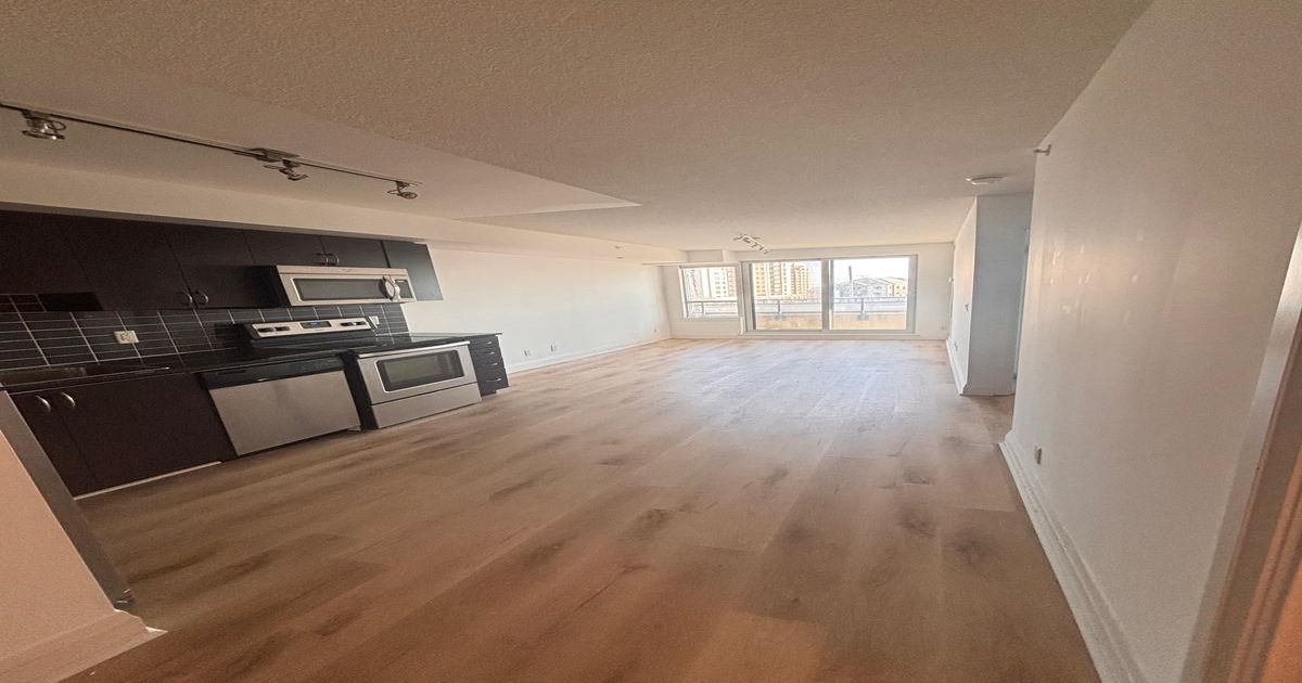 370 Highway 7 N/A E Richmond Hill