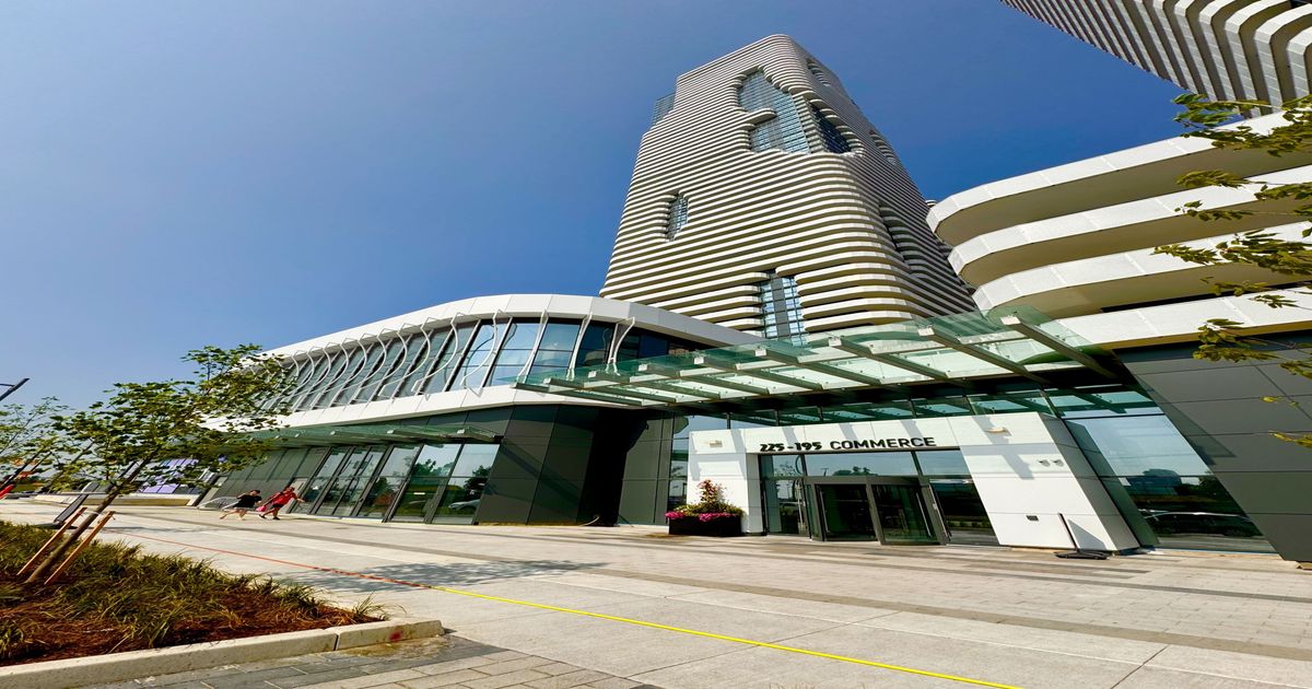 225 Commerce Street Vaughan