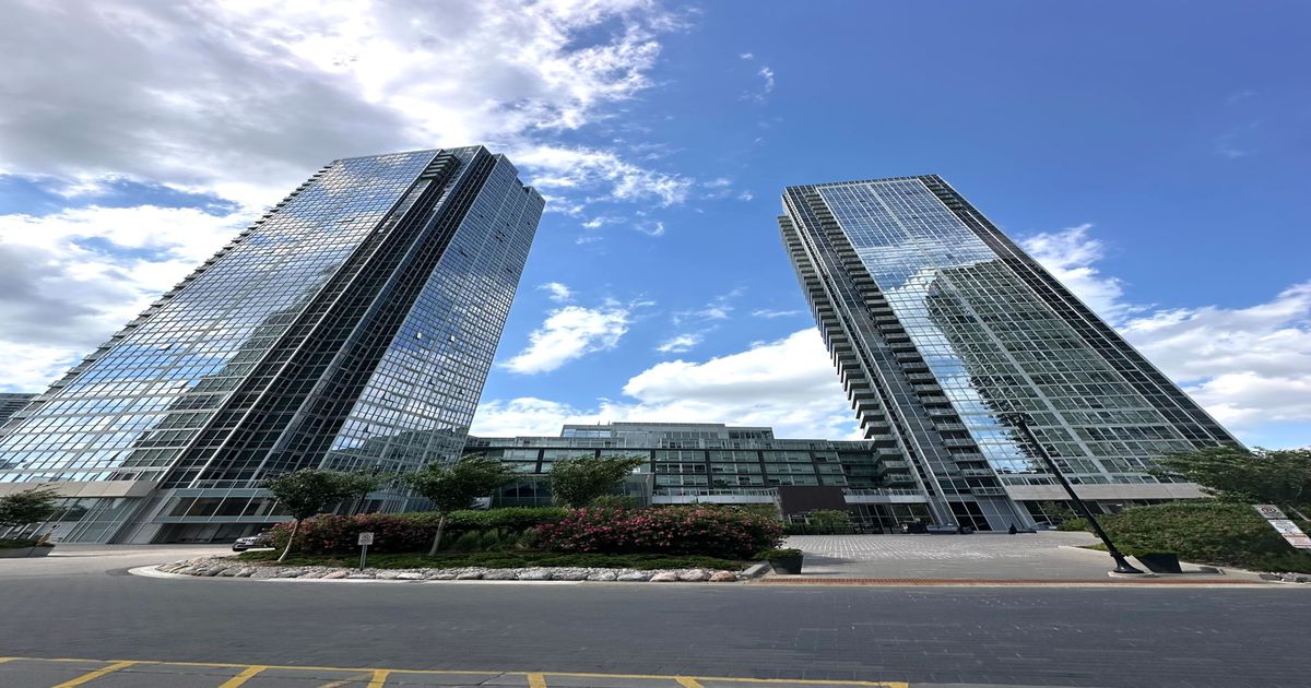 2916 Highway 7 Road Vaughan