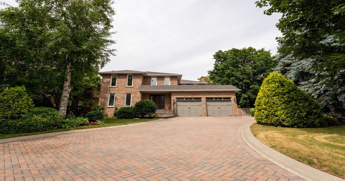 1 Tannery Court Richmond Hill