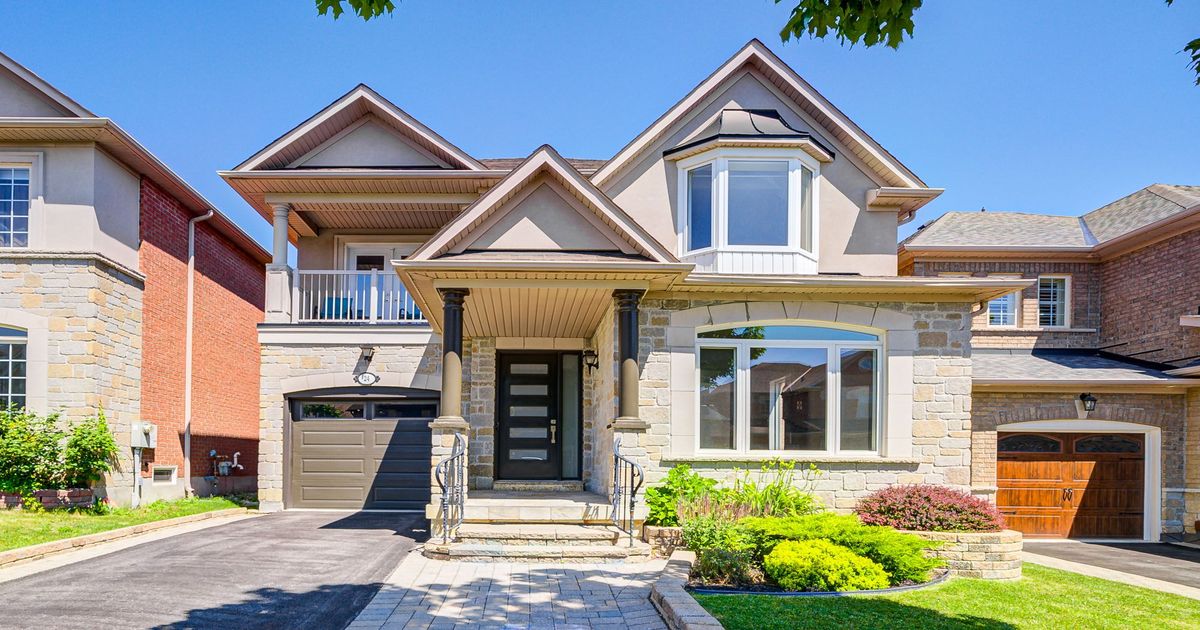 24 Burgundy Trail Vaughan