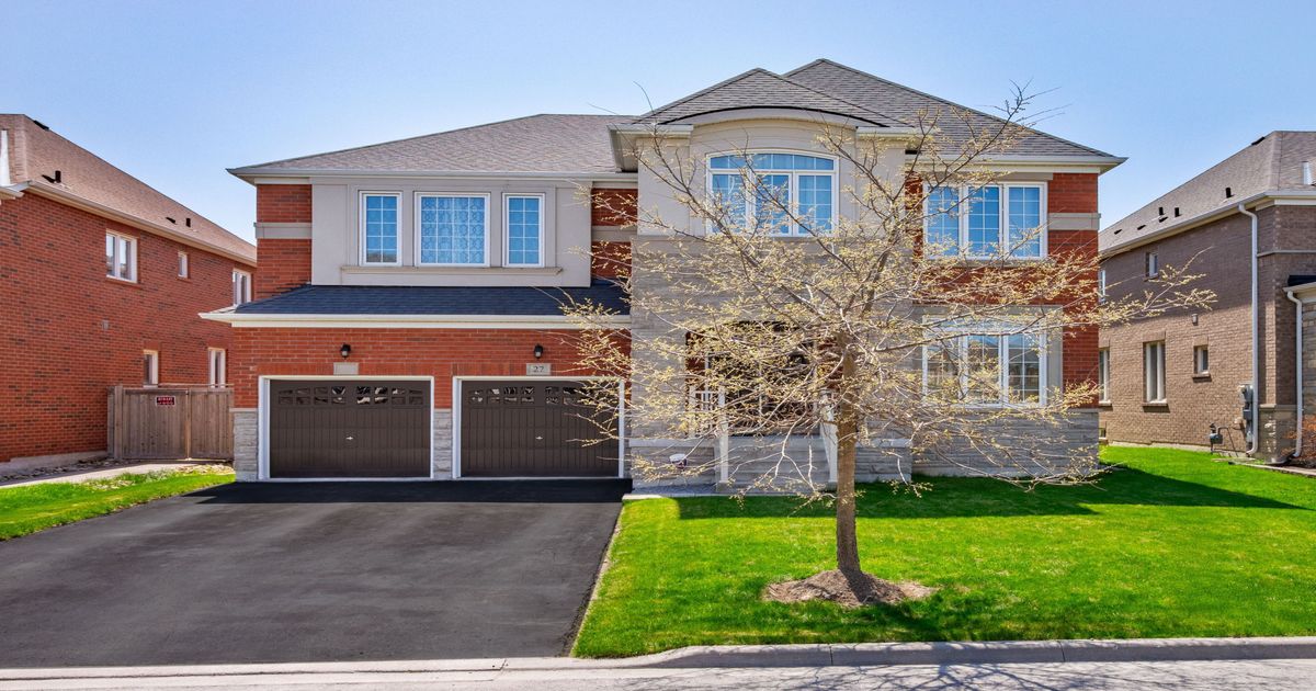 27 Scarlet Way Bradford West Gwillimbury