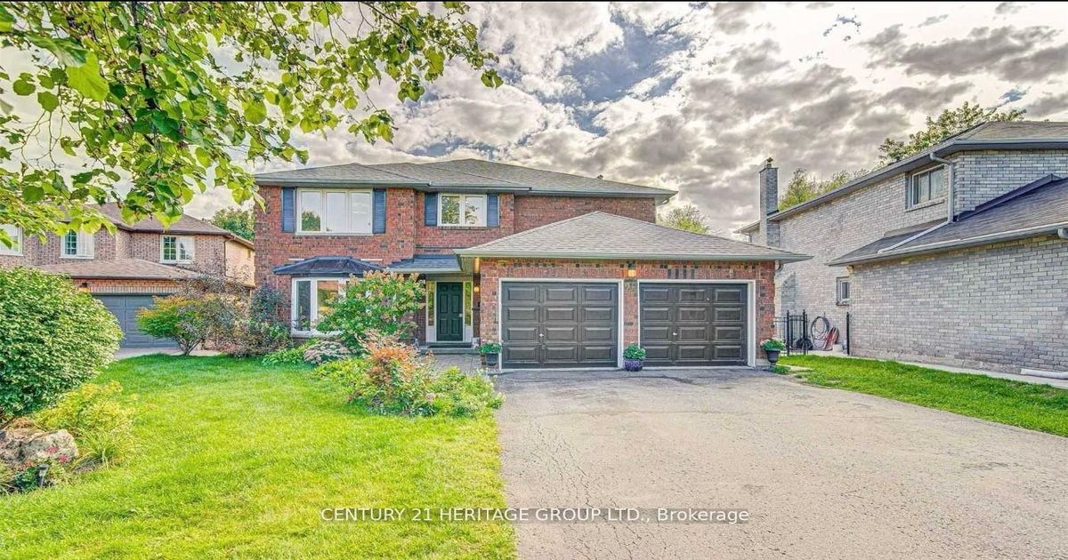 27 Hammond Drive Aurora