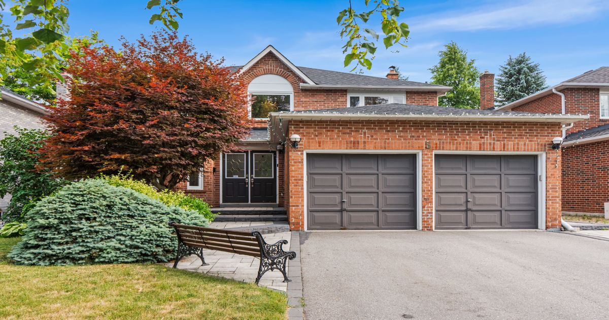 5 Stave Crescent Richmond Hill