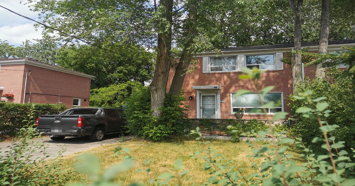 235 Axminster Drive Richmond Hill